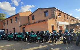 El Huésped del Sevillano AR